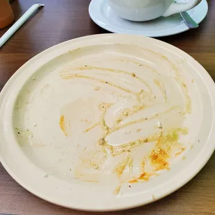 Cleaned plate after eating my chicken sope