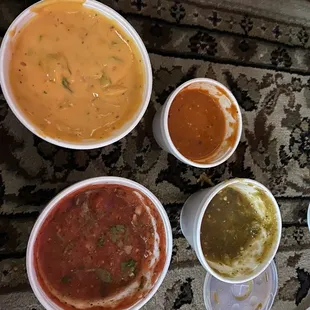 Queso (1.50 for a huge amount), incredible salsa