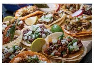 Tacos El Mochomo