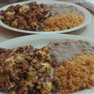 Huevos Con Chorizo