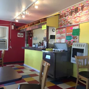 I feel like I'm in Juarez, Mexico!