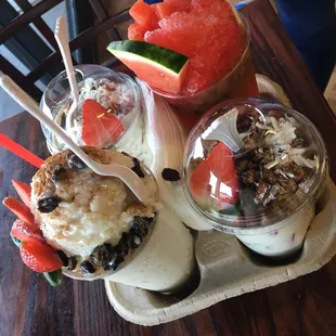 Fresas con crema, Arroz con leche and Sandia &amp; Tamarindo!