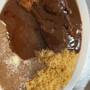Mole Rojo De Pollo