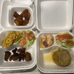 Super bad and expensive food.  For 2 plates of food as seen in the photo pay $ 55.