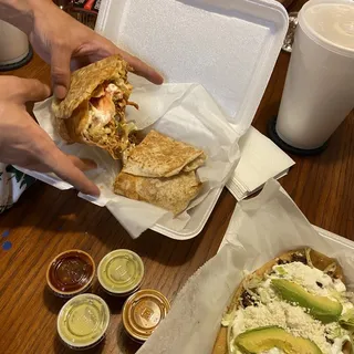 Tinga Burrito