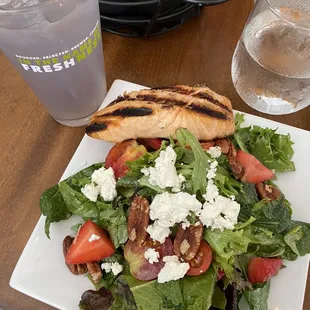 Strawberry poppyseed half salad with grilled salmon and lavender lemonade