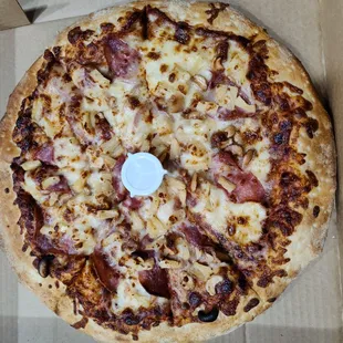 Large Honolulu Pizza