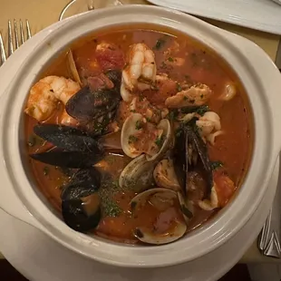 Cioppino at its best!