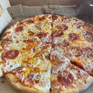 Pepperoni pizza