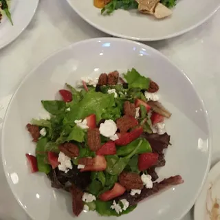 Strawberry salad