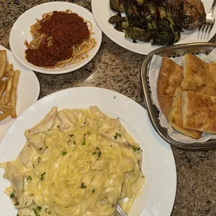 Fettuccini Con Pollo