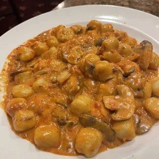 Gnocchi Rita Sauce