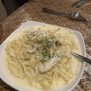 Fettuccine Alfredo