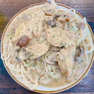 Chicken Marsala lunch portion