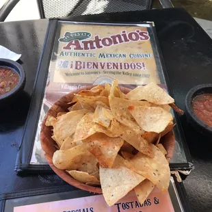 Complementary chips &amp; salsa