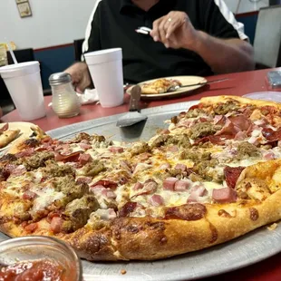 The Supreme with meatballs that could be a stand alone feature by themselves