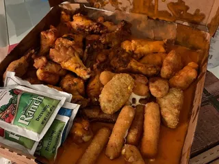 Pizzano's Pizza & Grinderz