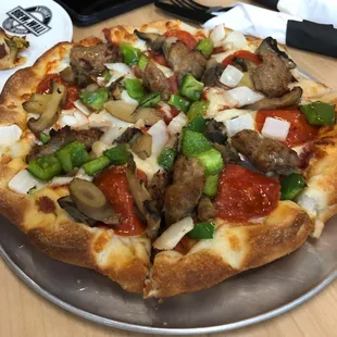 Deluxe pizza