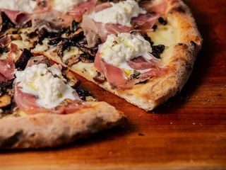 LBK Pizzeria