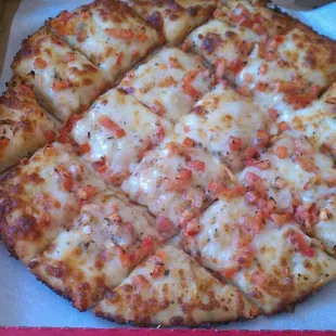 Medium bruschetta pizza