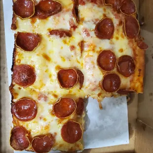 Dry Sicilian - very little sauce