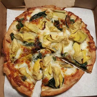 Spinach &amp; Artichoke Dip Pizza