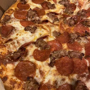 Delicious pizza pie from Antonious.