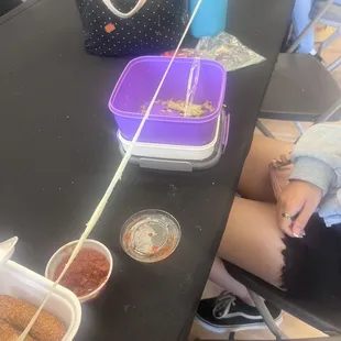 6 Pieces Mozzarella Sticks