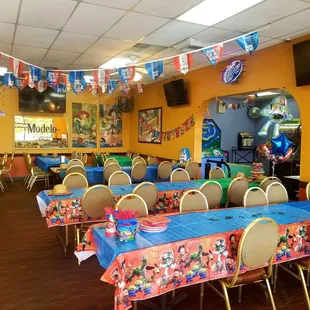 Owners let us decorate
