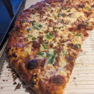 Thin crust-bacon, feta, green pepper