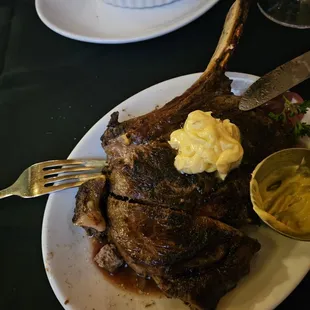 Bone-in 25 oz Ribeye