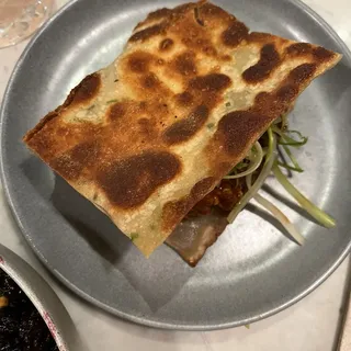 GENERAL TSO'S CHICKEN SANDO