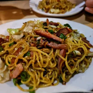 Dinner@Anyplace Cocktail Lounge; 11/1/2023. I was Craving 4 their Ono &amp; Moist Laulau, da Food is good here. David Chose Fried Noodles, Ono.