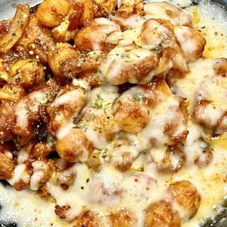 Spicy Chicken Tteokbokki with Cheese (Bulldak)