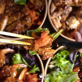 food, chicken wings and fried chicken