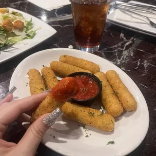 Cheesesticks