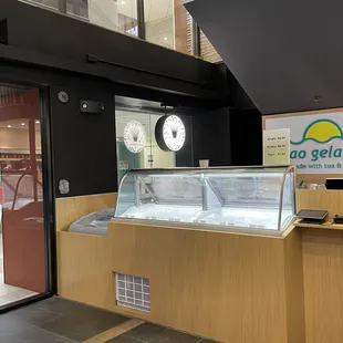 the inside of a restaurant