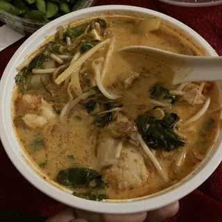 Spicy Malaysian Deluxe Laksa Soup GF