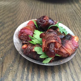 bacon-wrapped dates