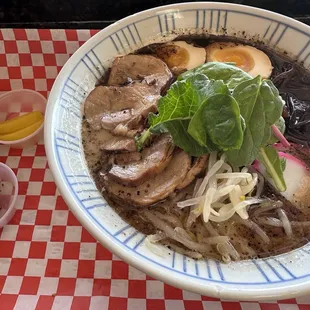 Black Tonkatsu Ramen