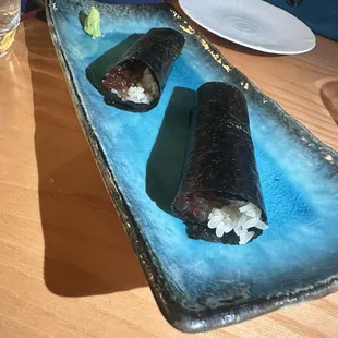 Ikura Temaki