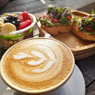 Chai latte Coconut Dream Açai bowl Classic Avocado toast