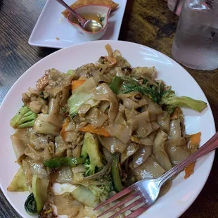 Drunken noodles w/vegetables