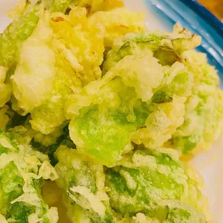 Tempura Brussel Sprouts (6pcs)