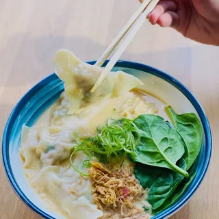 Chicken Wonton Ramen
