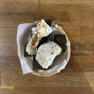 Spicy crab rice ball