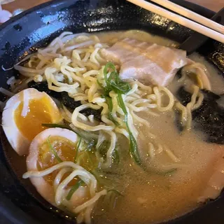 Classic Tonkotsu Ramen