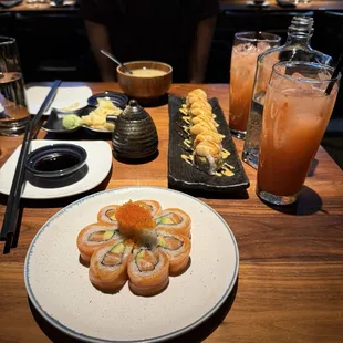 Fresh strawberry lemonade, salmon liver roll, and under the sea roll