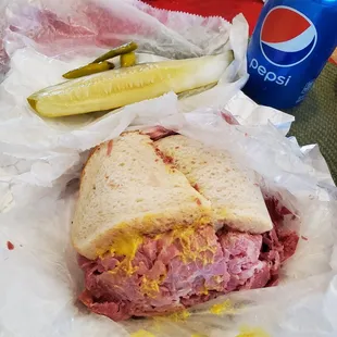 BIG Corned Beef Sandwich Combo