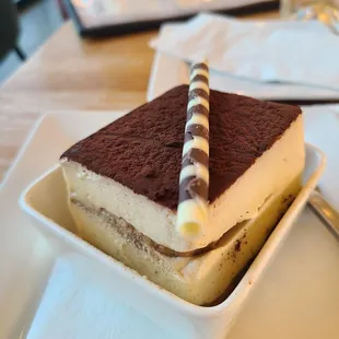 Tiramisu - very good quality, perfect temperature, taste and texture!